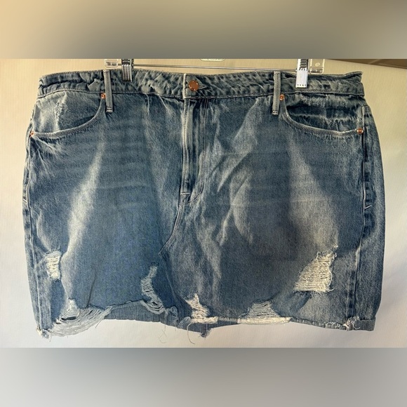 NWOT Good American Distressed 100% Cotton Denim Mini Skirt Plus Size 18 - Picture 2 of 9